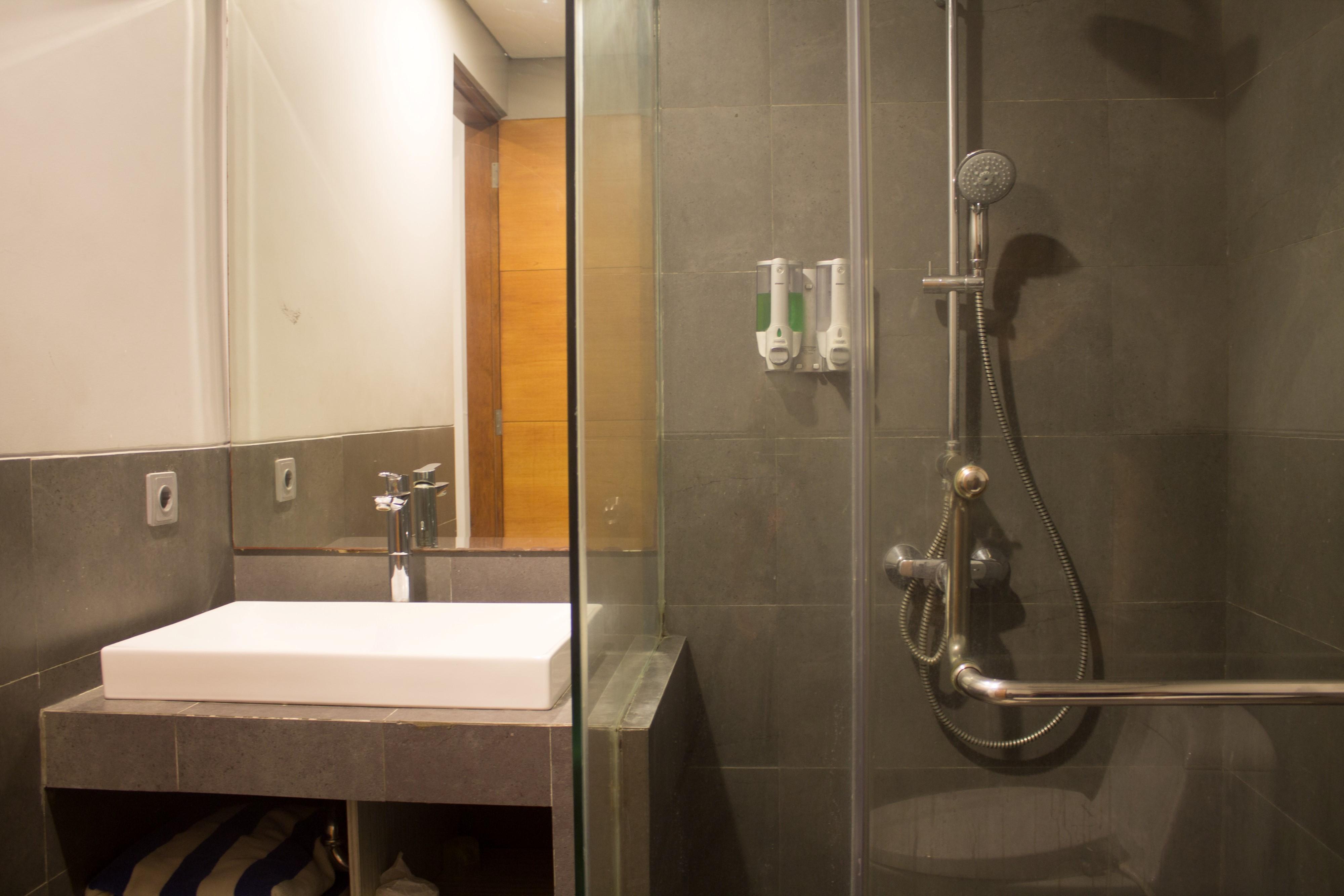 Transera Kamini Legian Hotel Экстерьер фото
